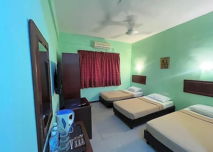 Collection O Analisa Beach Resort